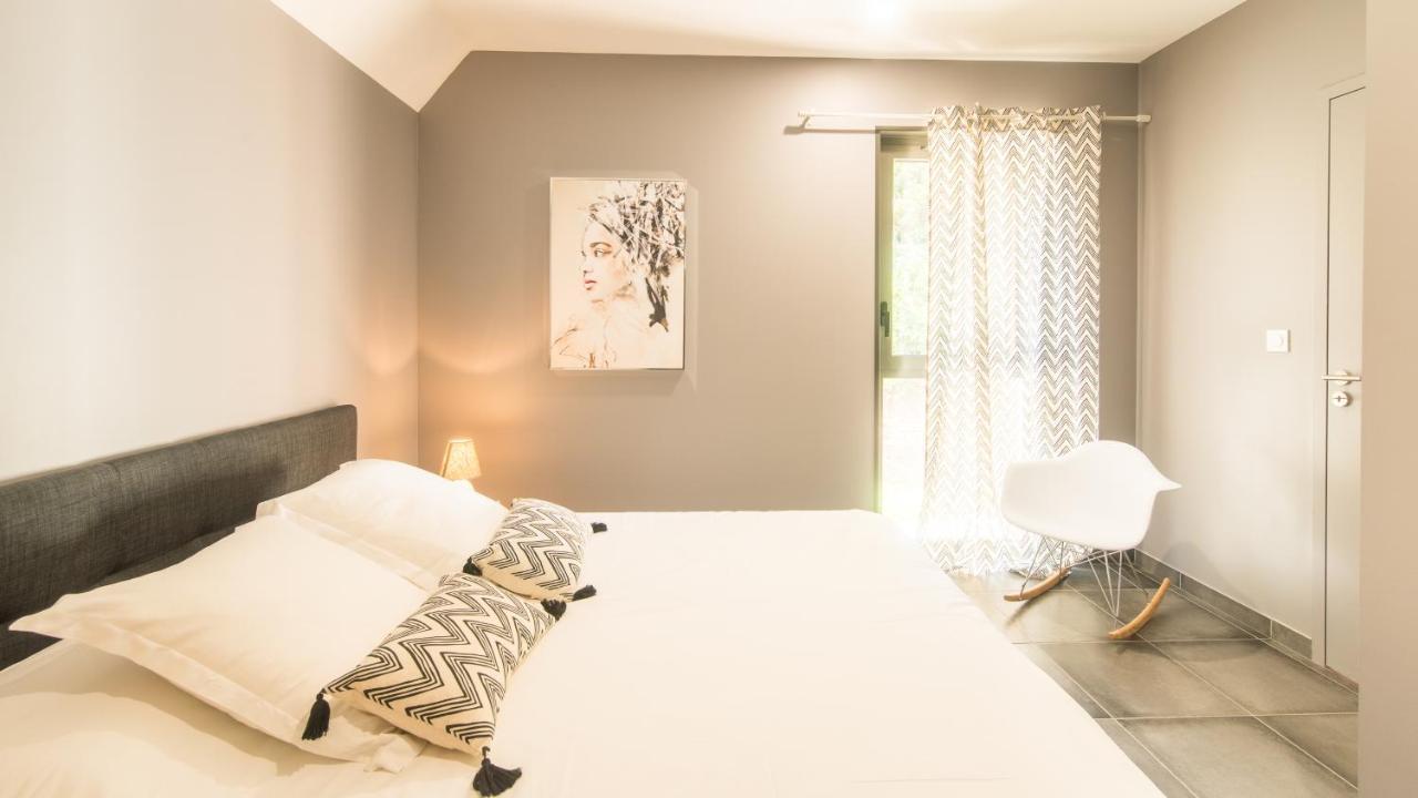 דירות סרלה-לה קנדה Le Coin Cosy Avec Balcon Terrasse Parking Prive Et Linge De Lit Compris מראה חיצוני תמונה